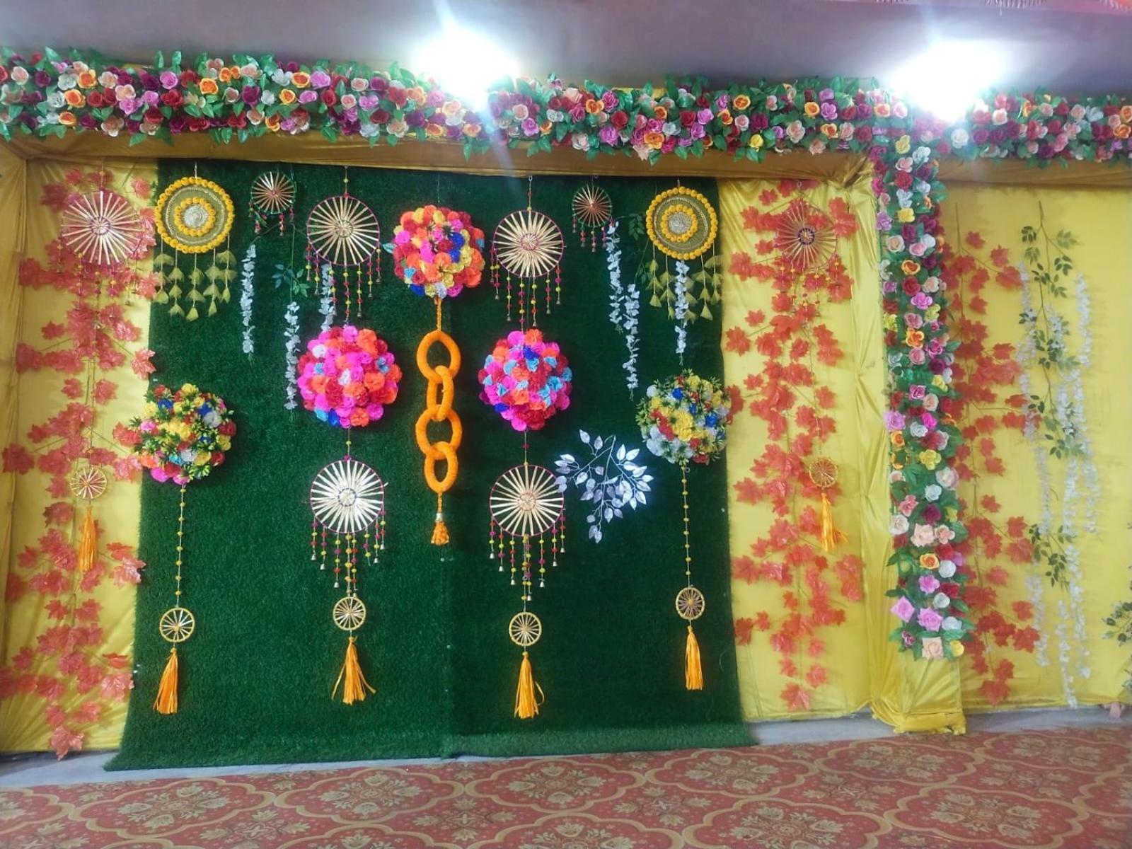 Shree Krishna Garden Hotel Jhusi Exterior photo